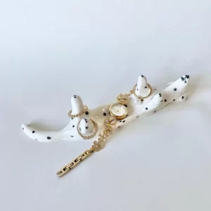 Dalmatian Belly Rest Ring Holder